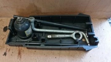 Вещевой отсек Jack Key Iveco Daily 99-14 504092088