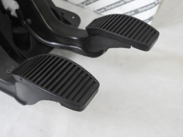 Педаль сцепления тормоза Fiat 500 07-10 без старт/стоп