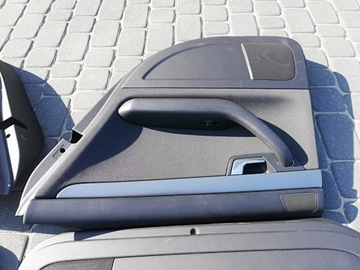 AUDI A4 B6 B7 КОМПЛЕКТ ОБИВКИ ДВЕРЕЙ EUROPA ST BDB