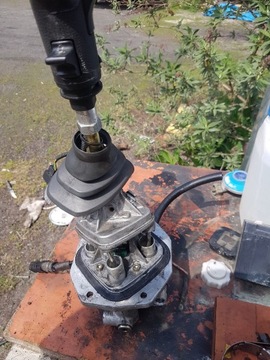 LEWAREK ZMIANY BIEGÓW HYDRAULICZNY MAN TGA