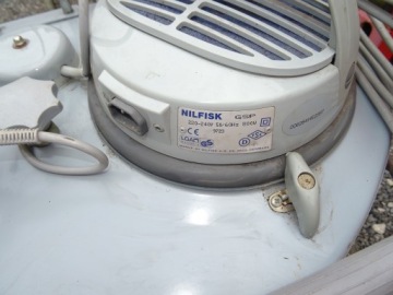 NILFISK GS 82 ПЫЛЕСОС 230В 1400Вт 50-60Гц