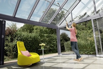 СТЕКОНОМОЙКА KARCHER WV CLASSIC 1.633-169.0