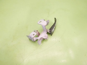 РУЧКА ОТКРЫТИЯ ТОПЛИВНОЙ КЛАПАНКИ MAZDA PREMACY И CP