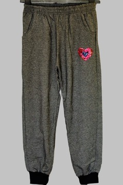 Spodnie dresowe dziewczęce serduszko cekiny 98-104