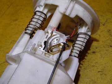 Поплавковый датчик топлива RENAULT SCENIC I 7700422039B