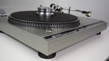 Уникальный прямой привод TECHNICS SL-D33