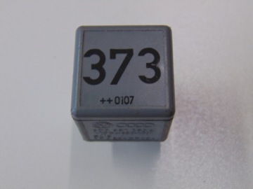 Реле 373 для AUDI, SEAT, SKODA, VW 8D0951253A