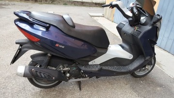 MALAGUTI MADISON R 125 2003 фонарь, передний отражатель