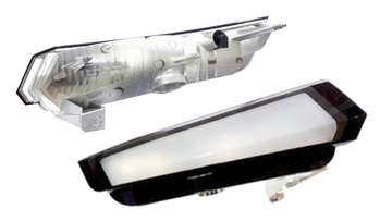 LAMPA KIERUNKOWSKAZU PY21W PRZÓD PRWY IVECO DAILY 03.14-04.19