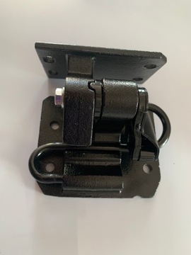 ПЕТЛЯ ДВЕРИ ЛЕВАЯ MAN TGA TGX TGS