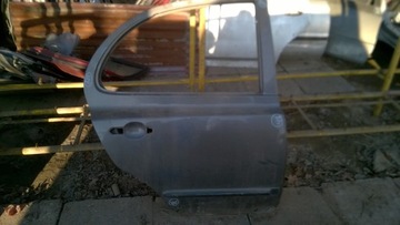 NISSAN MICRA K12 2003 2004 05 2006 DRZWI PRAWE TYŁ