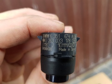 SENZOR PARKOVÁNÍ PDC BMW E90 E91 E92 6951674