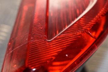 CAN AM SPYDER F3 ФОНАР ЗАДНИЙ ПРАВЫЙ 710003708