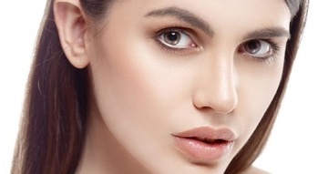 БЕЛЫЙ КАРАНДАШ ДЛЯ ГЛАЗ С ПОДСВЕТКОЙ BOURJOIS KHOL