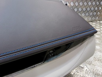 КОНСОЛЬ ПРИБОРНОЙ ПАНЕЛИ BMW i8 ОРИГИНАЛ