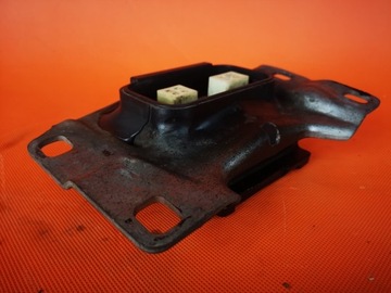 Volvo V40 D2 1.6 Опора на лапу Подушка двигателя