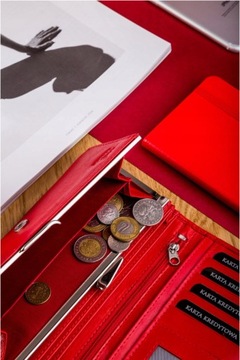 PORTFEL DAMSKI SKÓRZANY Betlewski czerwony duży RFID w pudełku na prezent