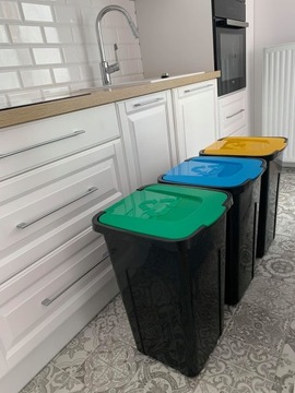 Набор из 4 контейнеров для сортировки мусора SORT 4x50л.