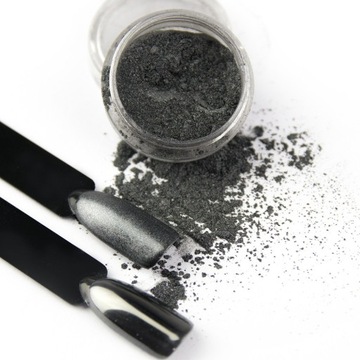Pyłek do zdobień paznokci Black Glass efekt lustra czarny