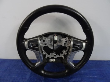 KIEROWNICA SKÓRA MULTIFUNKCYJNA OUTLANDER III