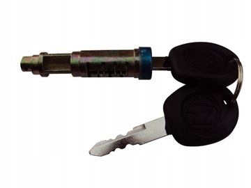 ВСТАВКА ЗАМКА ЗАДНЕГО КАПОТА VW T4 TRANSPORTER/CARAVEL