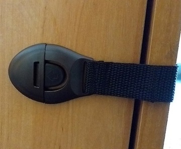 10x ЗАЩЕЛКА ДЛЯ ЗАМКА ЯЩИКОВ ШКАФА