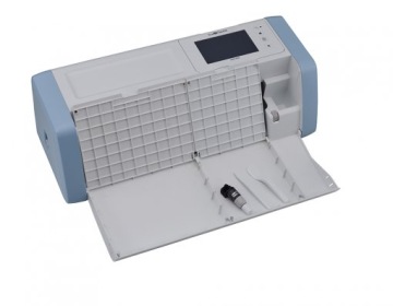 РЕЖУЩИЙ ПЛОТТЕР BROTHER ScanNCut SDX1000 с ПРОГРАММОЙ