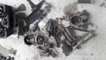 YAMAHA XJ 900 ДЕТАЛИ ВИНТ РЕЗИНОВОГО КРЕПЛЕНИЯ КРОНШТЕЙНА