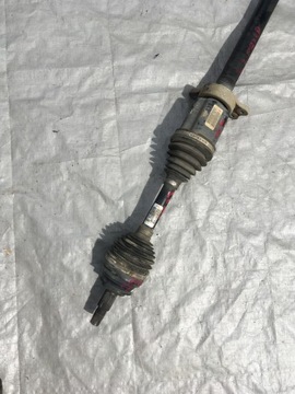 Jeep Cherokee KL półoś prawa kompletna 3.2 ben.