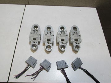 OPRAWKA LAMPY TYŁ BŁOTNIK MONDEO MK4 HB 2007 ROK