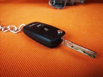 Ключ рулевой колонки VW Polo 6R 1.6 TDI 6r1419501fa / 5k0837202ad