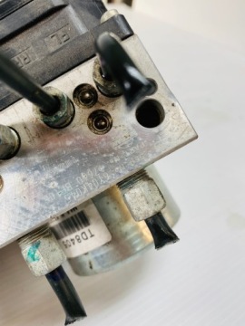 NISSAN JUKE 1.6 НАСОС АБС 17R.