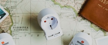 Адаптер SKROSS из Польши в Англию из Великобритании в Дубай на Мальту, Кипр и другие + 2x USB