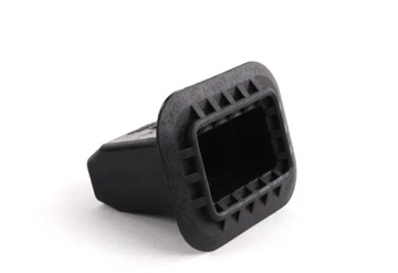 ZACZEP ZATRZASK SIEDZISKA KANAPY AUDI A6 A4 Q7