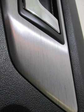 ОБИВКА ДВЕРИ ПЕРЕДНЕЙ СПРАВА MERCEDES GLK X204