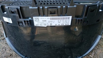 MERCEDES B TŘÍDA W246 FACELIFT PŘÍSTROJOVÁ DESKA 2,2 CDI LEVNĚ