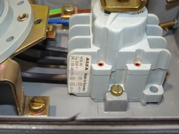 CEWE GNIAZDO ŚCIENNE 16A 380V 5P Z ODCIĘCIEM PRĄDU