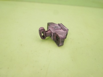 ЗАМОК ЗАДНИЙ БАГАЖНИК RENAULT 19 I R19 88-92