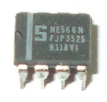 NE566N Generator funkcyjny