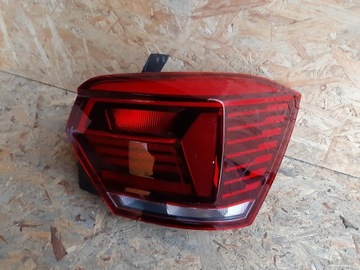 LAMPA PRAWA TYŁ TYLNA VW POLO 2G 18-