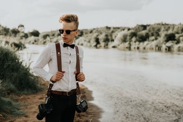 ФОТОГРАФИЧЕСКАЯ КОЖАНАЯ КОРИЧНЕВАЯ РЕМНЯ 4.2 ГРАВИРОВКА