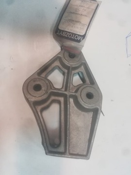 DRŽÁK MOTORU LANOS PRAVÝ 96078088