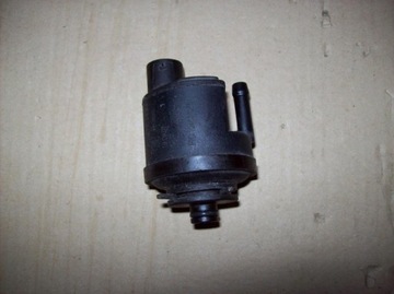 BMW E70 E71 E87 E90 Podgrzewacz paliwa 7801209