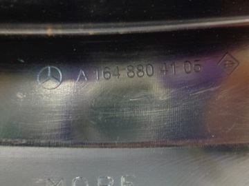 MERCEDES ML 164 POSIRANI BLATNÍKU ZADNÍ