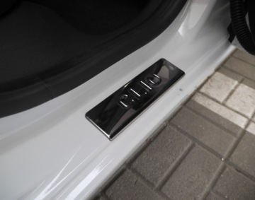 Renault Clio 4 2012+ накладки на пороги