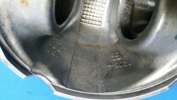 Tłok Tłoki silnika MAN L2000 D0826