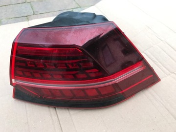 LAMPA TYŁ LED LIFT PRAWA GOLF VII 5G0945208G 2017r