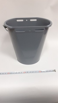 Ведро для поения телят с клапаном и соской, 8 литров