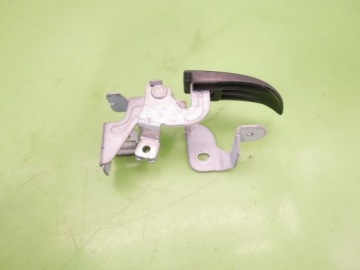 РУЧКА ОТКРЫТИЯ ТОПЛИВНОЙ КЛАПАНКИ MAZDA PREMACY И CP