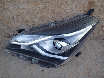 LAMPA LEWA REFLEKTOR LEWY TOYOTA YARIS 4 IV 2017-